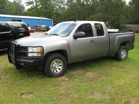 2013 Chevrolet Silverado 1500 for sale at Champines House Of Wheels in Kronenwetter WI