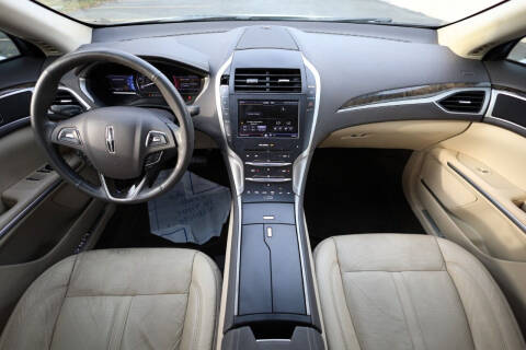 2014 Lincoln MKZ Hybrid