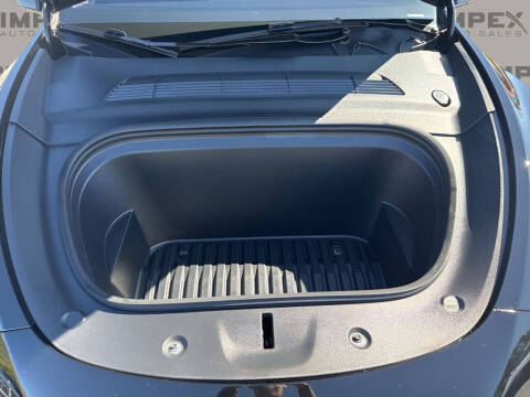 2025 Tesla Model Y Long Range
