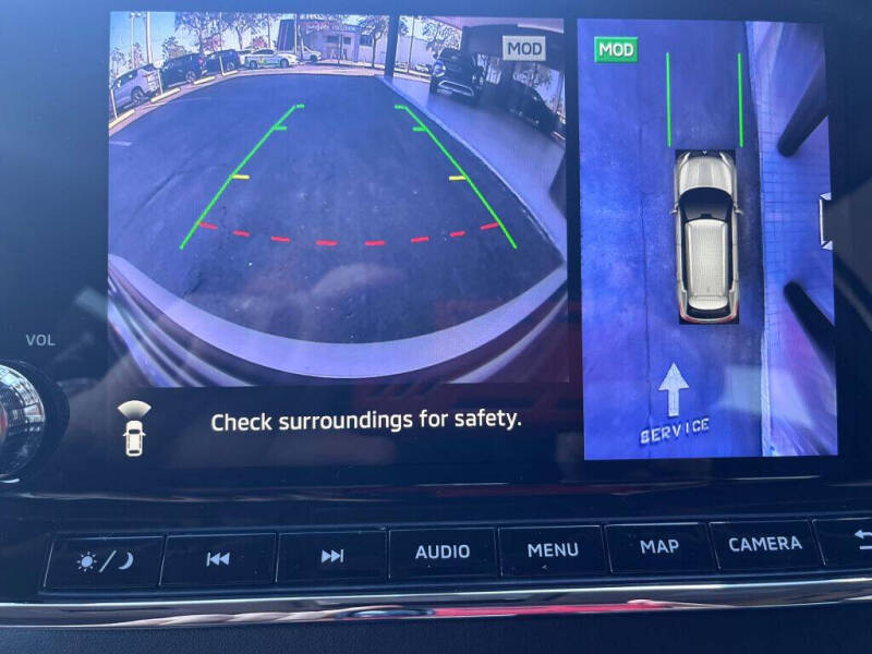 2025 Mitsubishi Outlander PHEV SE