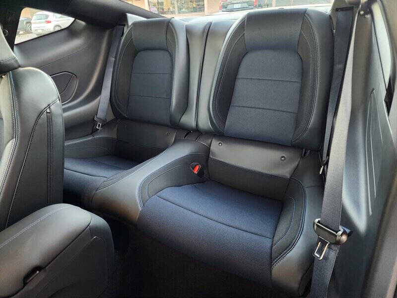 2024 Ford Mustang Dark Horse