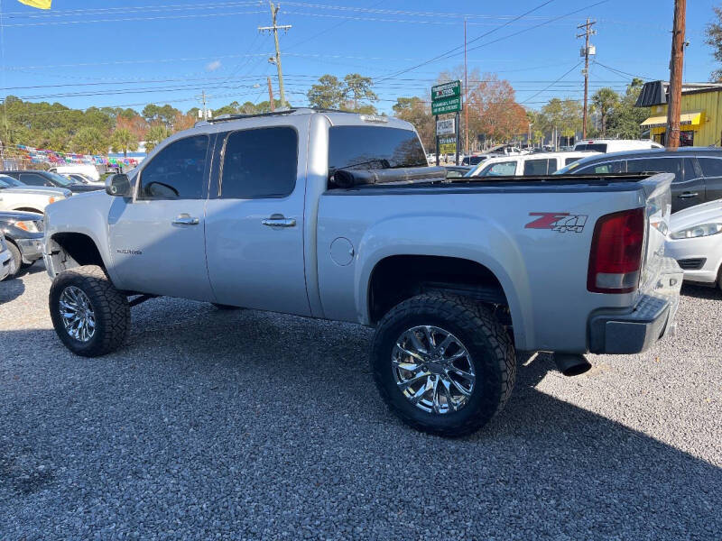 2011 GMC Sierra 1500 SLE photo 5