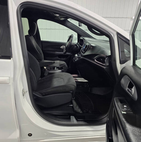2018 Chrysler Pacifica Touring Plus