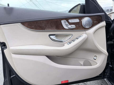 2015 Mercedes-Benz C-Class C 300 4MATIC