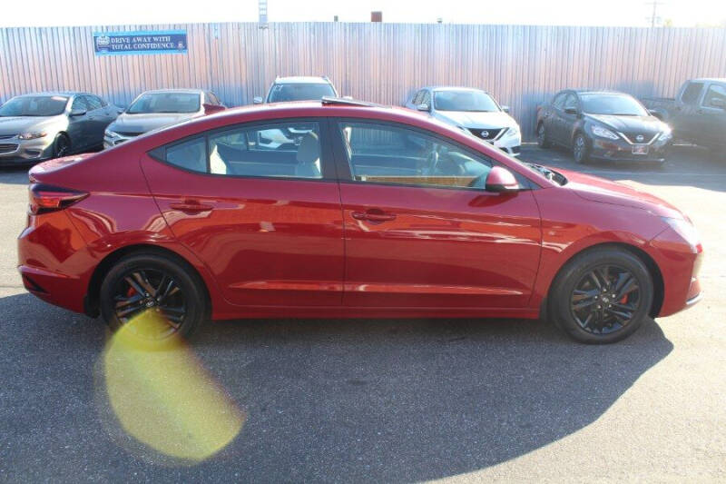 2020 Hyundai Elantra