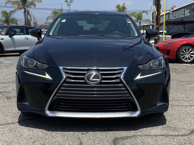 2018 Lexus IS 300