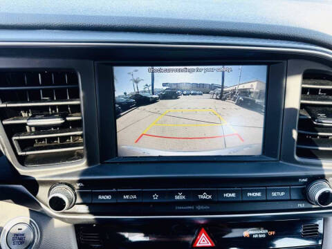 2020 Hyundai Elantra