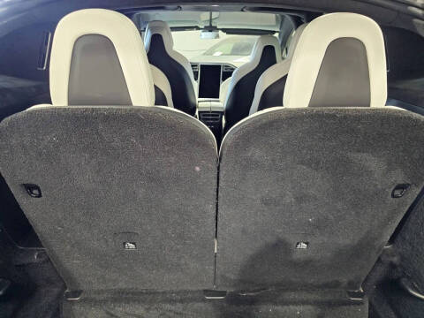 2017 Tesla Model X 75D