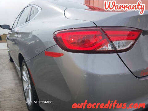 2017 Chrysler 200 LX