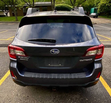 2017 Subaru Outback 2.5i Premium