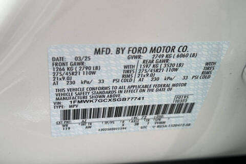 2025 Ford Explorer ST