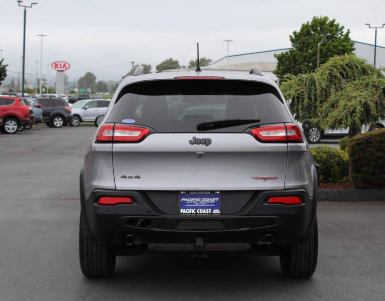 2018 Jeep Cherokee Trailhawk