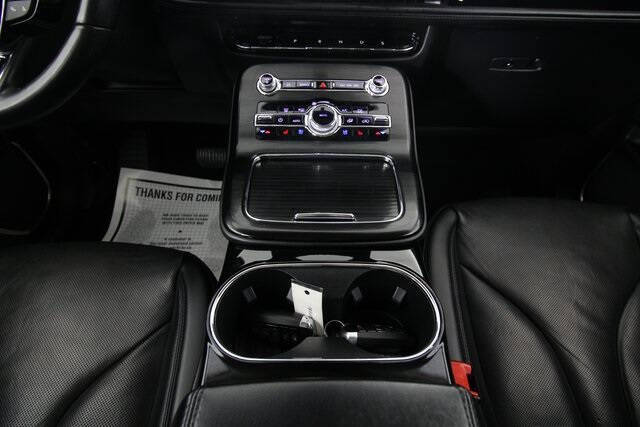 2021 Lincoln Nautilus Reserve