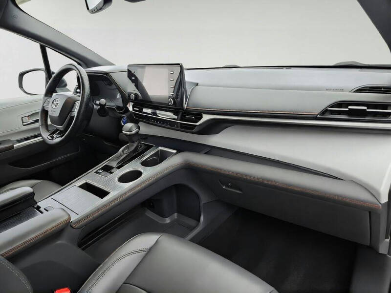 2021 Toyota Sienna