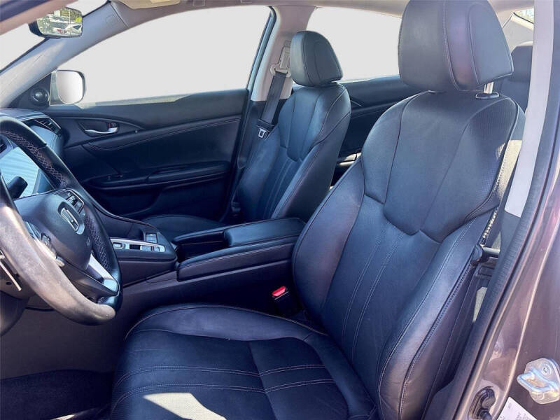 2022 Honda Insight Touring