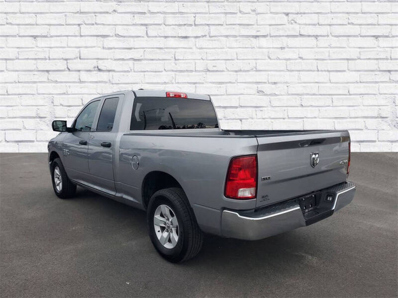 2024 RAM 1500 Classic SLT