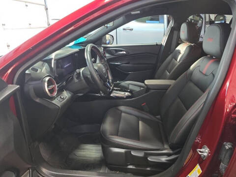 2025 Chevrolet Trax RS