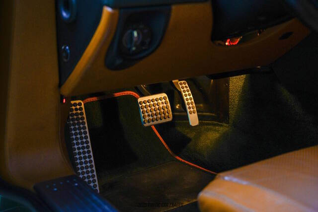 2006 Aston Martin DB9 Volante