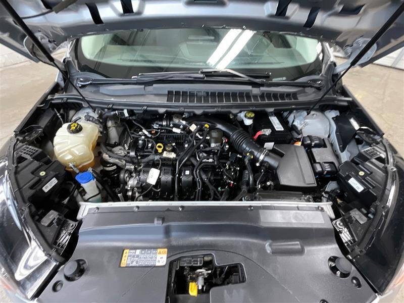 2022 Ford Edge SE