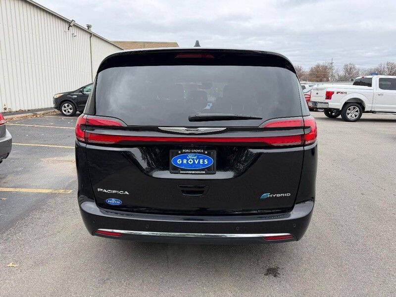 2024 Chrysler Pacifica Plug-In Hybrid