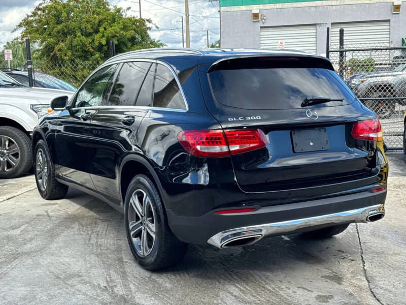 2018 Mercedes-Benz GLC GLC 300 4MATIC