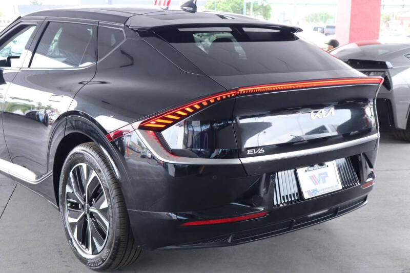 2022 Kia EV6 Wind