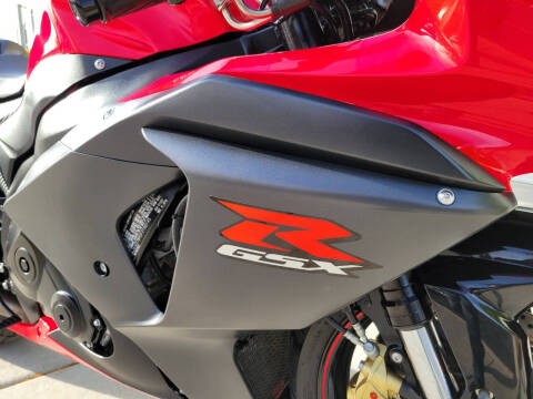 2015 Suzuki GSX-R1000