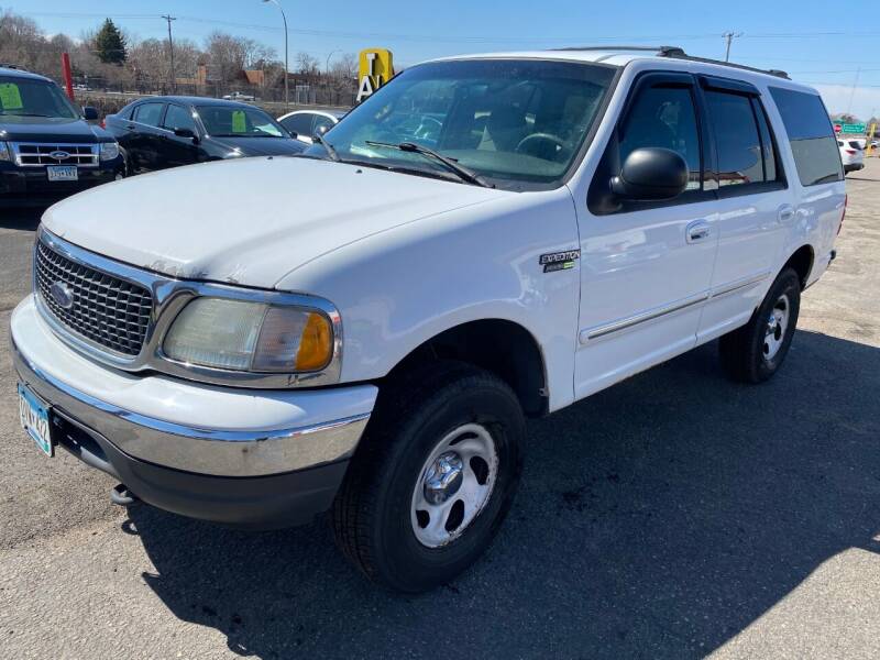 2002 Ford Expedition for sale at Auto Tech Car Sales in Saint Paul MN