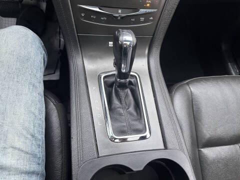 2019 Lincoln MKT Reserve