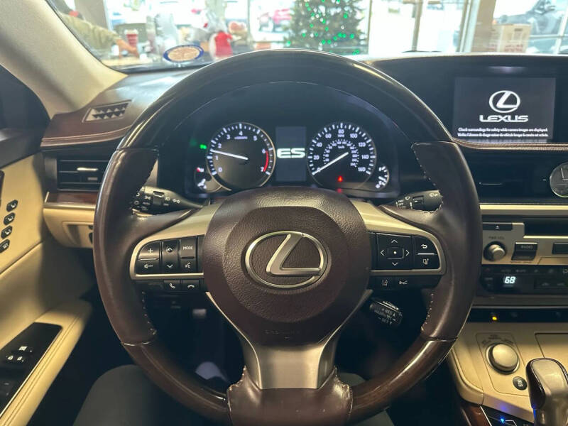 2016 Lexus ES 350