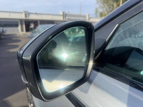 2018 Land Rover Range Rover Velar P380 R-Dynamic SE