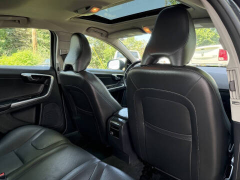 2016 Volvo S60 T5 Drive-E Premier
