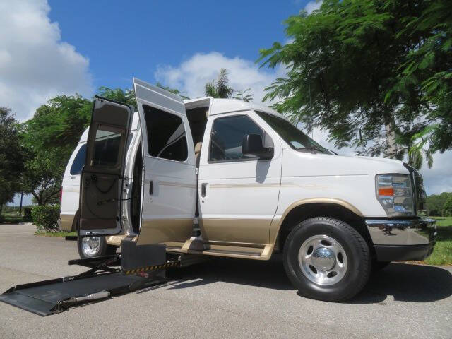 2014 Ford E-Series E-150