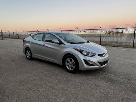 2015 Hyundai Elantra for sale at Car Maverick in Addison TX