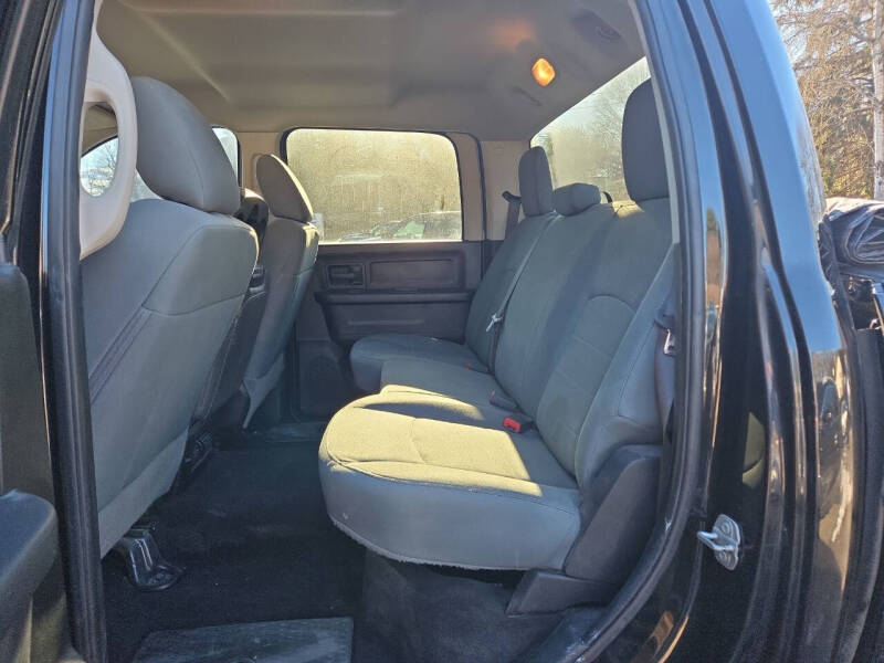 2017 RAM 1500 Express