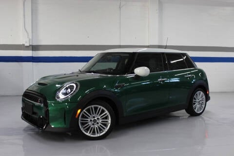 2022 MINI Hardtop 4 Door