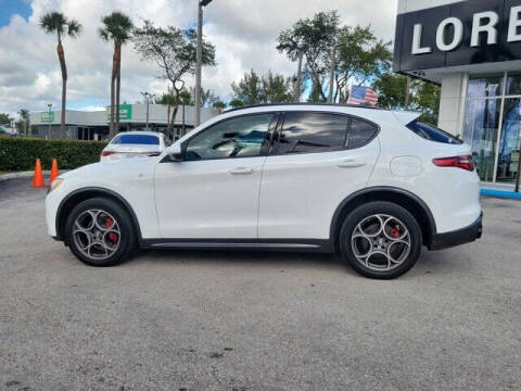 2022 Alfa Romeo Stelvio Ti