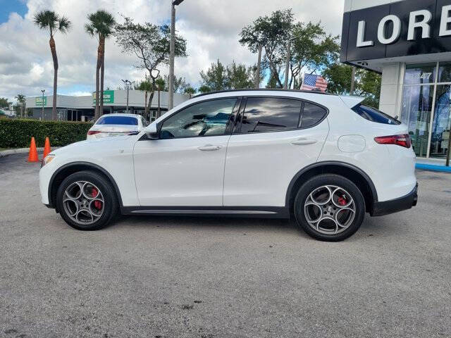 2022 Alfa Romeo Stelvio Ti