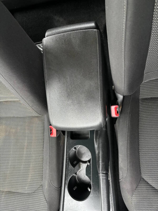 2016 Volkswagen Passat 1.8T S