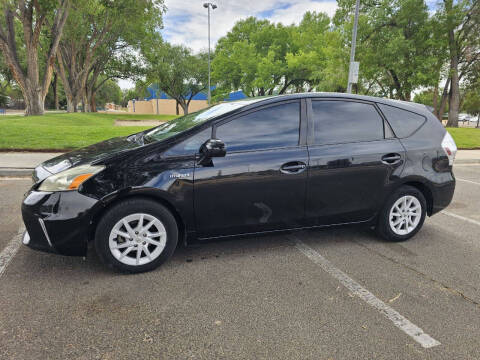 2012 Toyota Prius v Five