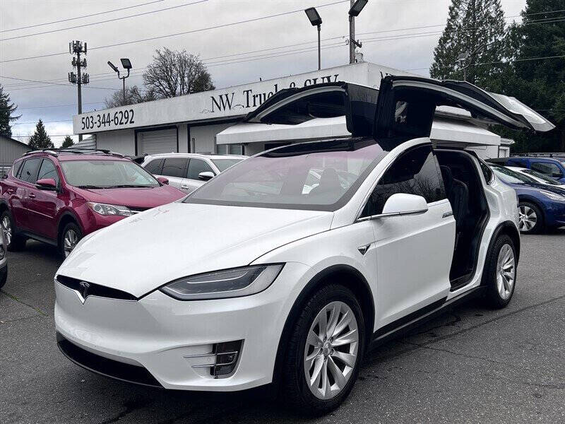 2017 Tesla Model X 75D