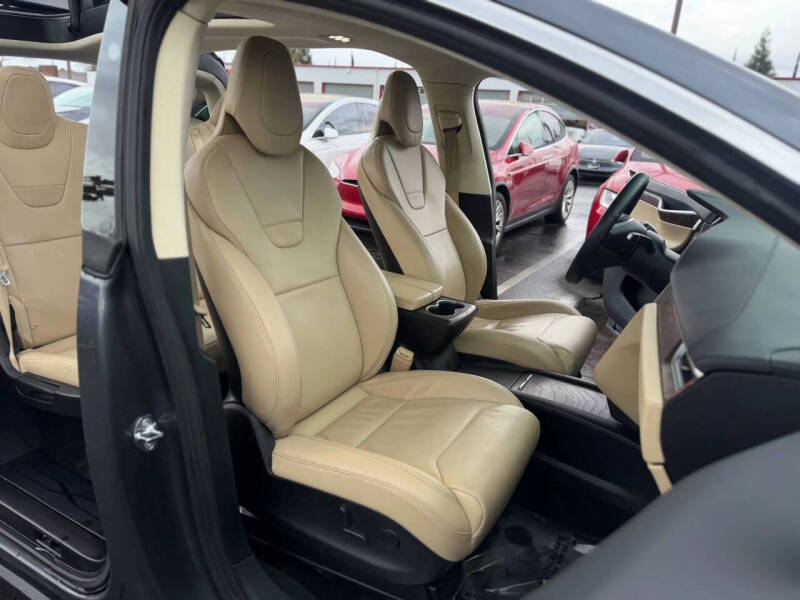 2017 Tesla Model X