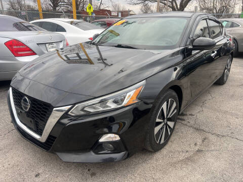 2020 Nissan Altima for sale at Watson's Auto Wholesale in Kansas City MO