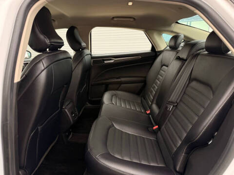 2018 Ford Fusion Hybrid SE