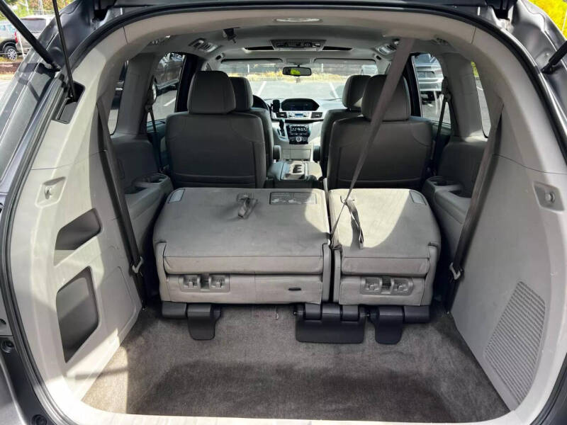 2012 Honda Odyssey EX-L photo 38