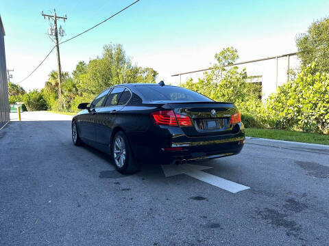 2014 BMW 5 Series 528i