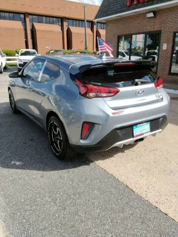 2019 Hyundai Veloster