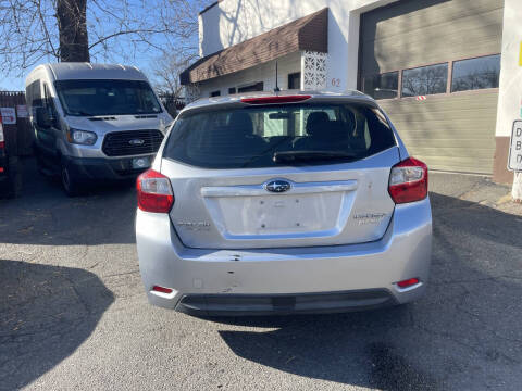 2014 Subaru Impreza 2.0i