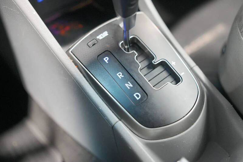 2015 Hyundai Accent GLS