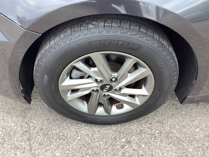 2019 Kia Optima S